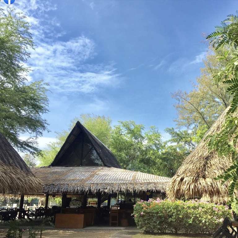 Magic Lagoon Bar